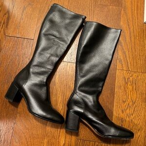 Black Leather Heeled Boots size EU 39